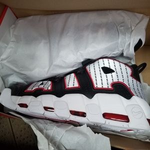 Size 12 Nike Uptempos